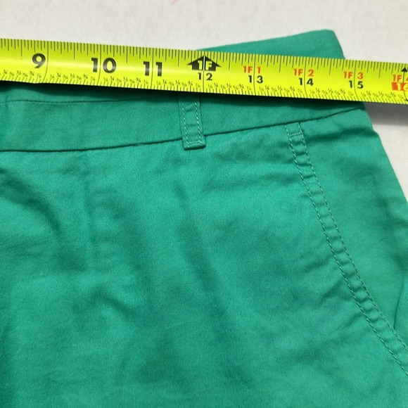 J Crew 100% Cotton Chino Broken In Green Shorts 3” Womens Size 0 - Picture 6 of 8